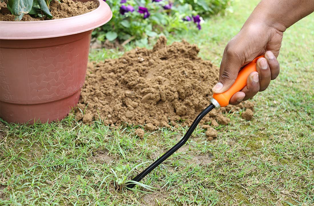 Falcon Hand Weeder