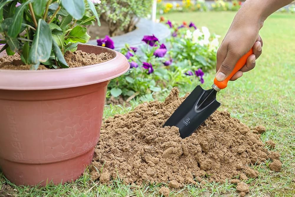 Falcon Trowel Small FWT203